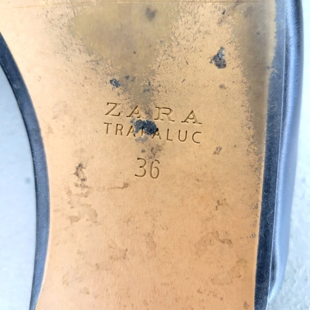🖤ZARA Black Leather Asymmetric Flat Slippers Size 6 [EUC] 🖤 - Picture 6 of 8